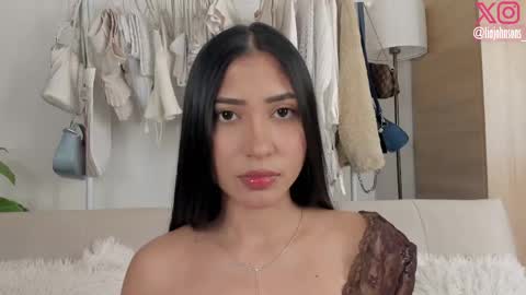 Lia Johnsons online show from May 24, 6:07 am