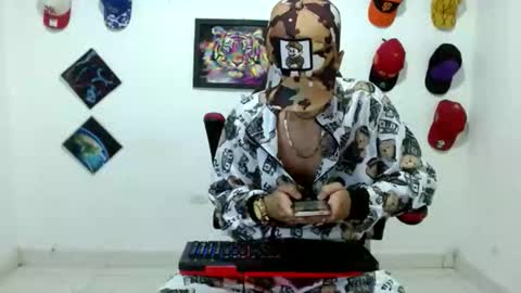 Andres online show from March 17, 10:35 pm