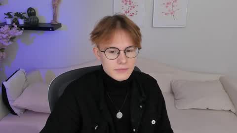 Snapshot of liam_blair chatting on March 19, 5:11 am LIAM online show from March 19, 5:11 am