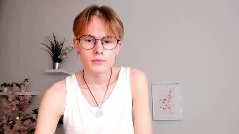 Snapshot of liam_blair chatting on March 21, 8:19 am LIAM online show from March 21, 8:19 am