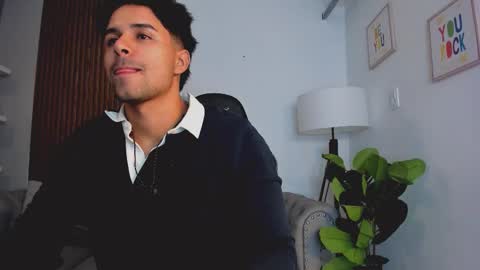 Snapshot of liam_colliins chatting on September 30, 11:48 am Liam Collins online show from September 30, 11:48 am