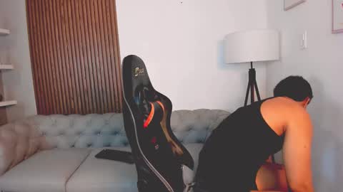 Snapshot of liam_colliins chatting on October 14, 11:44 am Liam Collins online show from October 14, 11:44 am