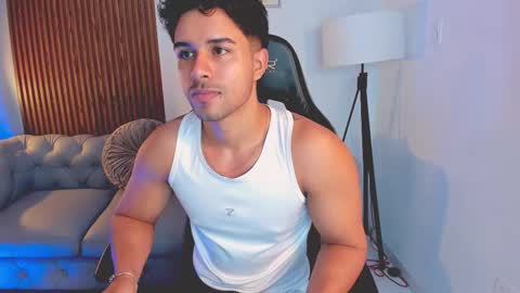 Snapshot of liam_colliins chatting on October 24, 11:50 am Liam Collins online show from October 24, 11:50 am