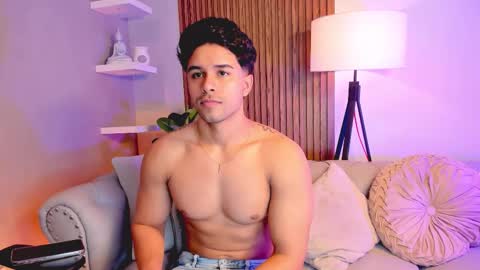 Liam Collins online show from November 26, 11:55 am