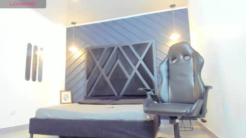 Snapshot of liam_kleiin chatting on October 14, 11:11 am LIAM KLEIN online show from October 14, 11:11 am