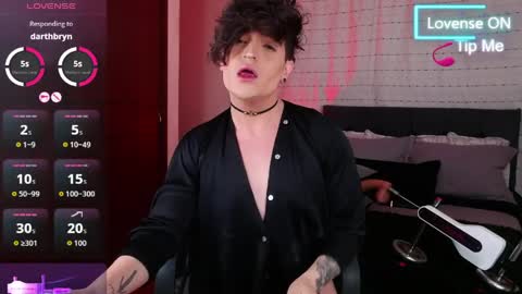 HORNYMOAN online show from March 25, 11:00 pm