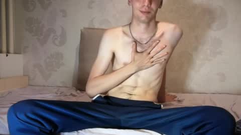 Snapshot of liam_shadow chatting on June 3, 2:33 pm Liam Shadow online show from June 3, 2:33 pm