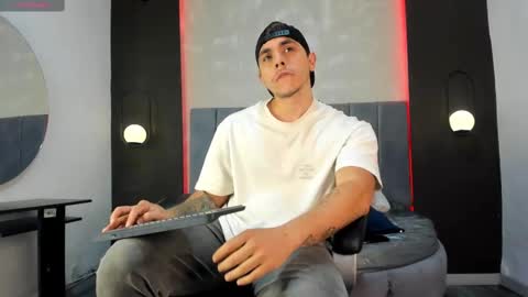 Liam online show from September 23, 10:02 pm