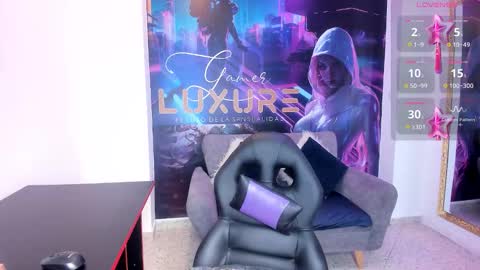 Lia online show from January 14, 1:50 pm