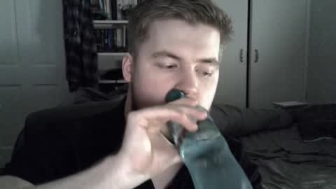 Liam Fox online show from November 27, 2:57 am