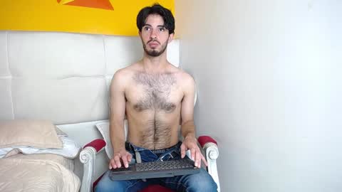 LiamLuxe online show from December 26, 3:20 pm