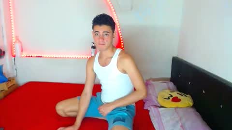 LIAM  KAI online show from November 23, 2:11 am