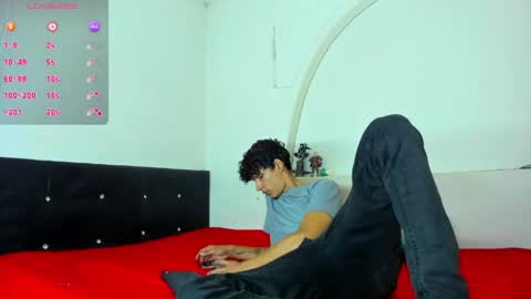 Snapshot of liammendoza98 chatting on May 21, 12:12 pm LIAM KAI online show from May 21, 12:12 pm