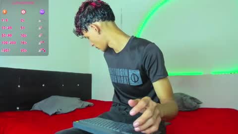 Snapshot of liammendoza98 chatting on May 28, 12:02 pm LIAM KAI online show from May 28, 12:02 pm