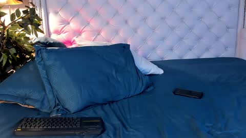 liammuller online show from March 4, 12:11 pm