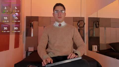 Liam online show from December 2, 11:37 am