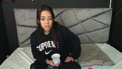 L I A M O N R O E online show from October 23, 12:26 pm