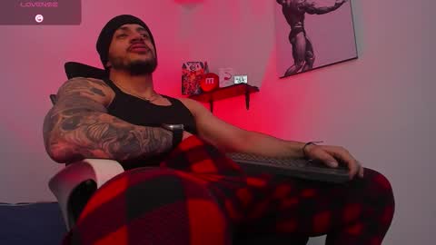 liam online show from November 28, 11:35 am