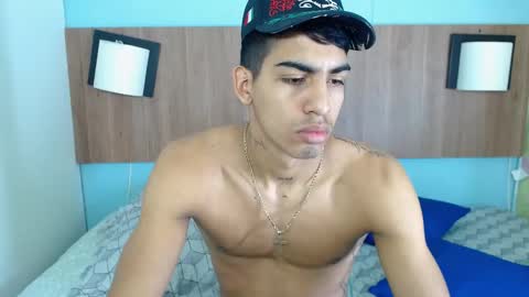 L I A M online show from November 28, 10:40 am