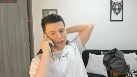 lian_eathan online show from October 16, 10:00 pm