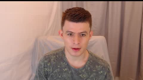 lian_eathan online show from December 3, 3:21 pm