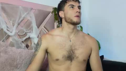 Lian Oconner online show from October 14, 1:17 am