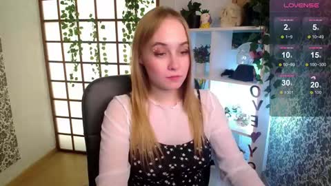 Liana online show from December 11, 5:53 am