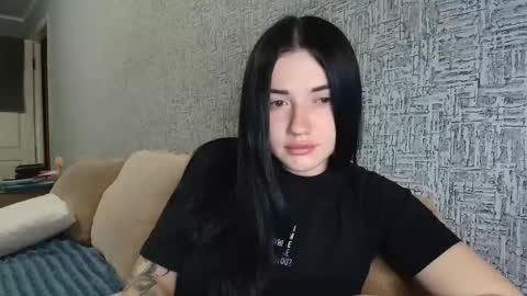 Snapshot of liana_diva chatting on March 7, 6:05 pm liana_diva online show from March 7, 6:05 pm