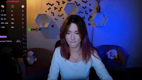 Snapshot of liana_kisses chatting on September 26, 8:02 pm Little Liana online show from September 26, 8:02 pm