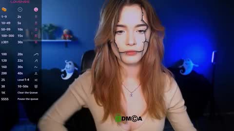 Snapshot of liana_kisses chatting on October 22, 7:35 pm Little Liana online show from October 22, 7:35 pm