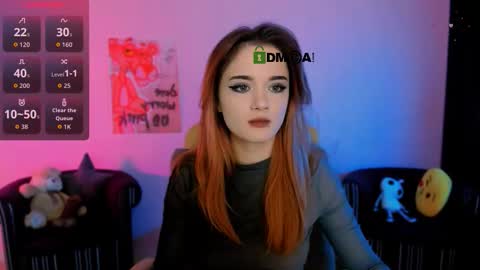 Snapshot of liana_kisses chatting on November 14, 8:18 pm Little Liana online show from November 14, 8:18 pm