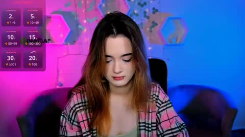 Snapshot of liana_kisses chatting on November 15, 8:16 pm Little Liana online show from November 15, 8:16 pm