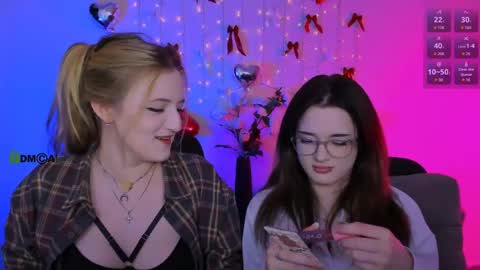 Snapshot of liana_kisses chatting on April 18, 7:07 pm Little Liana online show from April 18, 7:07 pm