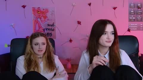 Snapshot of liana_kisses chatting on May 27, 1:57 am Little Liana online show from May 27, 1:57 am