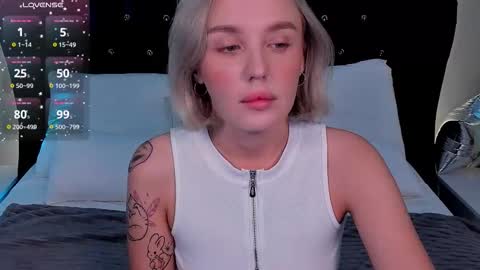 your sweet Liana online show from September 11, 12:33 am