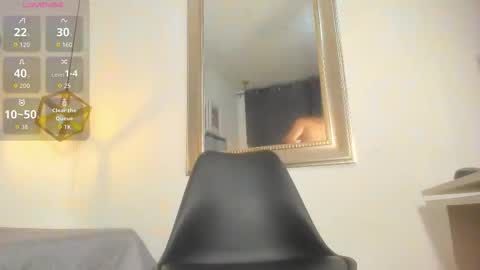 lianfox_ online show from September 19, 12:28 pm