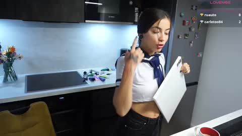 LianiLoverx online show from October 18, 10:54 pm