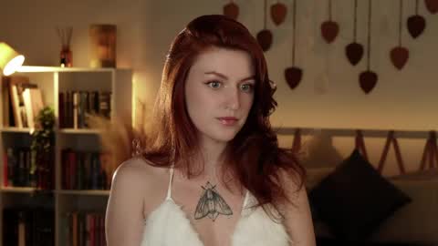 Lianna online show from March 24, 5:18 pm