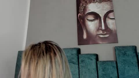 Lian online show from March 5, 1:21 am