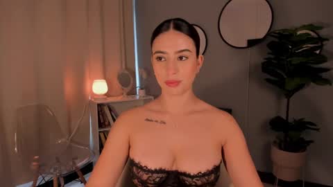 Lia online show from October 8, 12:25 pm