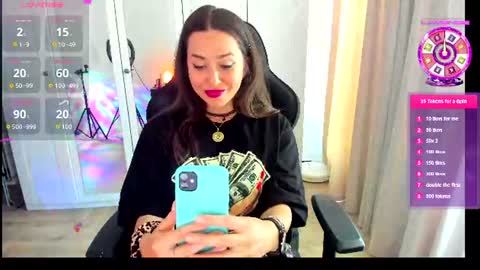 LiaQuinn online show from June 10, 10:47 am