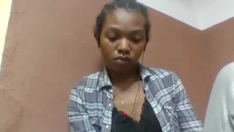 Snapshot of liaraisha chatting on July 25, 3:42 pm liaraisha online show from July 25, 3:42 pm