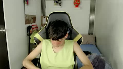 Snapshot of liarr_ chatting on June 10, 5:18 am LIAR online show from June 10, 5:18 am