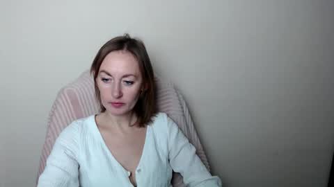 Lia online show from February 15, 11:41 am