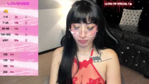 Snapshot of liat_hoz chatting on January 23, 3:43 pm Dani online show from January 23, 3:43 pm