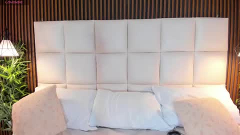 Snapshot of liatink chatting on October 9, 5:55 pm LIA TINK online show from October 9, 5:55 pm