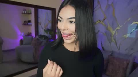 liawheeler online show from February 6, 7:17 pm