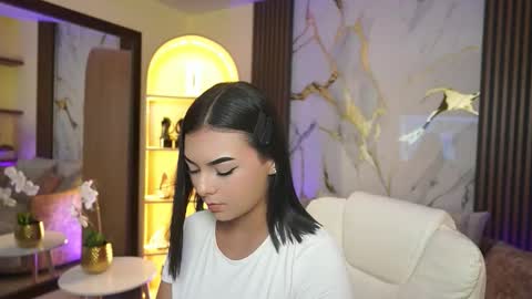 liawheeler online show from February 9, 7:07 pm