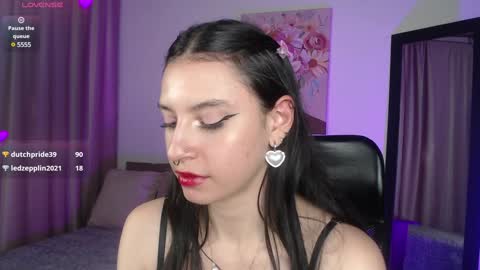 lia online show from January 24, 4:17 pm