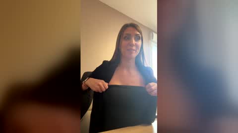 Lib ertine32 online show from March 3, 11:27 am